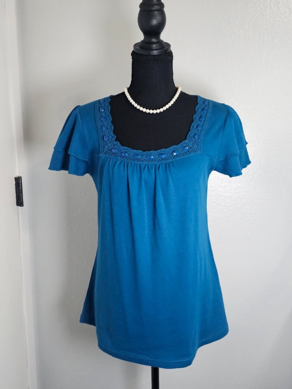 Crystal Kobe Blue Square Neck Lace Beaded Flutter Sleeve Knit Top - Size Small - Picture 2 of 7